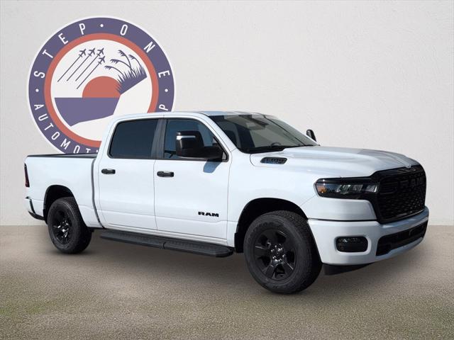 2025 RAM Ram 1500 RAM 1500 TRADESMAN CREW CAB 4X4 57 BOX