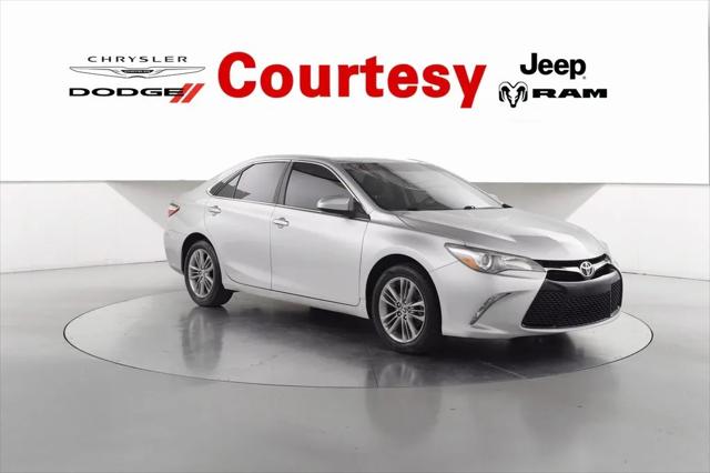 2016 Toyota Camry XLE