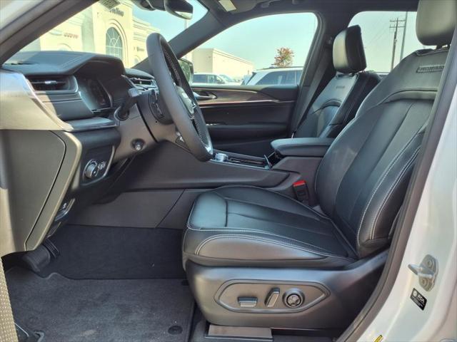 2025 Jeep Grand Cherokee GRAND CHEROKEE OVERLAND 4X4