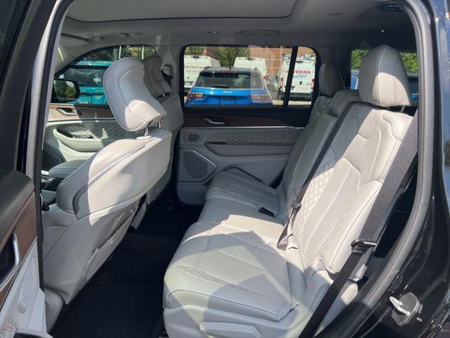 2021 Jeep Grand Cherokee L Summit 4x4