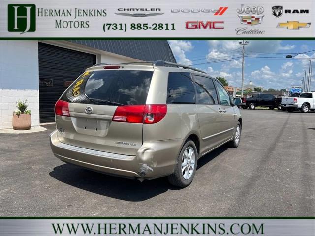 2005 Toyota Sienna  2005 Toyota Sienna