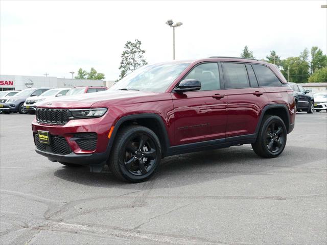 2023 Jeep Grand Cherokee Altitude 4x4 2023 Jeep Grand Cherokee Altitude 4x4