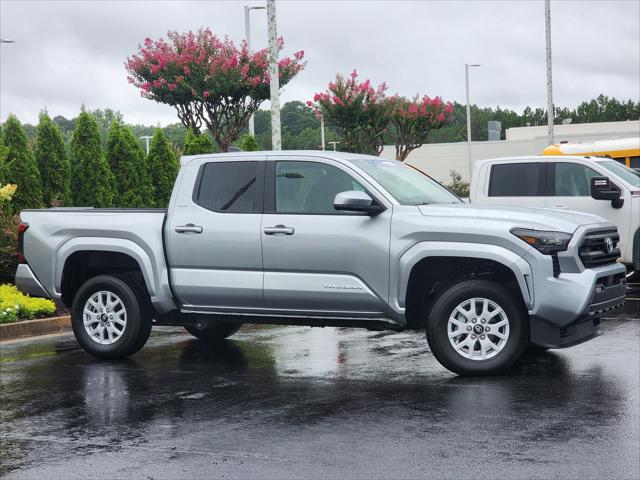 2024 Toyota Tacoma SR5 4WD