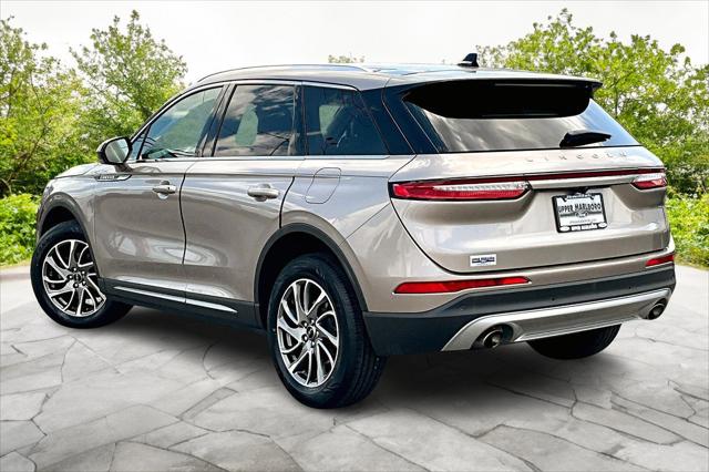 2021 Lincoln Corsair Standard