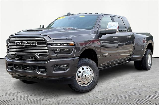 2025 RAM Ram 3500 RAM 3500 LARAMIE MEGA CAB 4X4 64 BOX