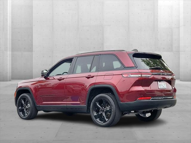 2023 Jeep Grand Cherokee Limited 4x2