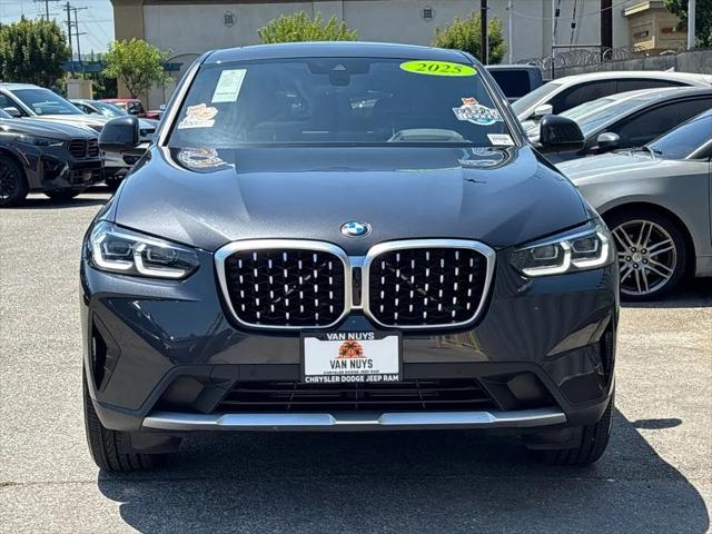 2025 BMW X4 xDrive30i