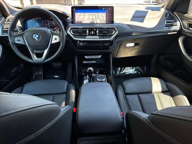 2025 BMW X4 xDrive30i