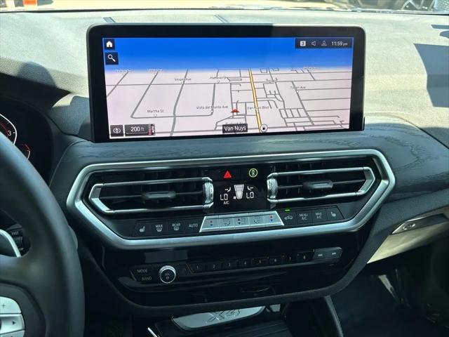 2025 BMW X4 xDrive30i