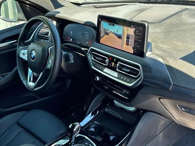 2025 BMW X4 xDrive30i