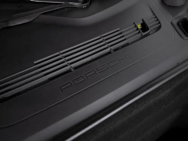 2024 Porsche 718 Cayman GT4 RS