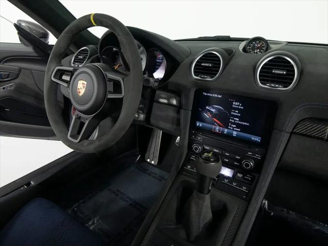 2024 Porsche 718 Cayman GT4 RS