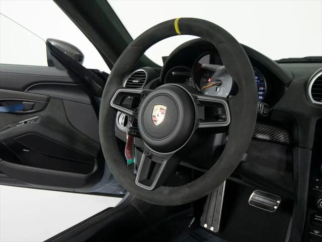 2024 Porsche 718 Cayman GT4 RS