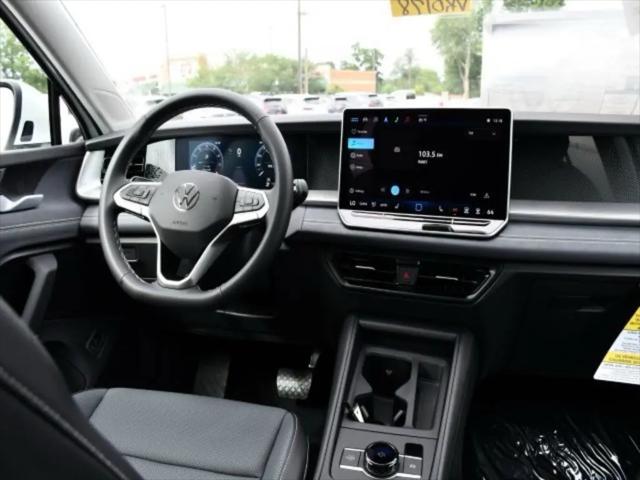 2025 Volkswagen Tiguan 2.0T SE