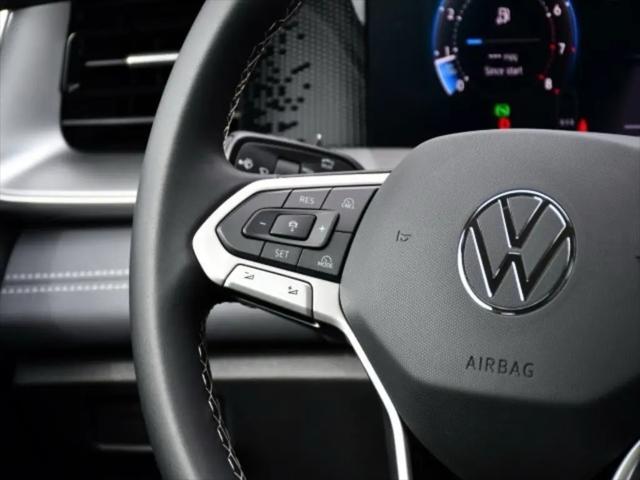 2025 Volkswagen Tiguan 2.0T SE