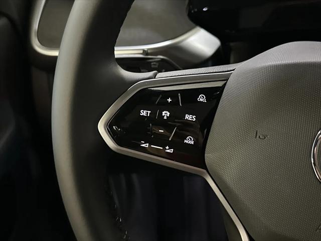 2025 Volkswagen ID. Buzz Pro S Plus with 4MOTION