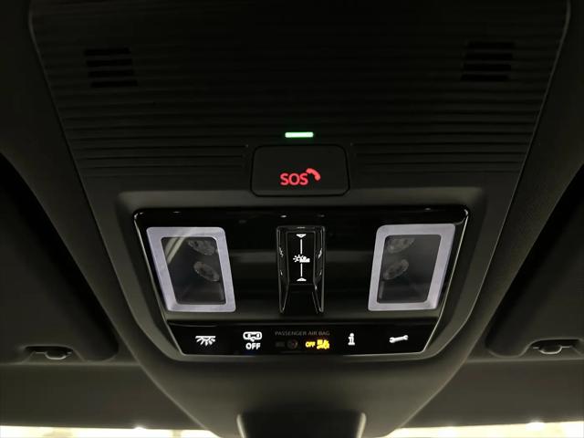 2025 Volkswagen ID. Buzz Pro S Plus with 4MOTION