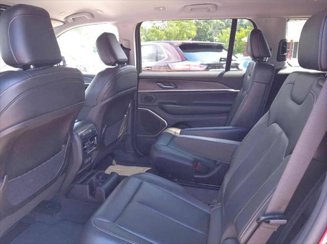 2022 Jeep Grand Cherokee L Limited 4x4