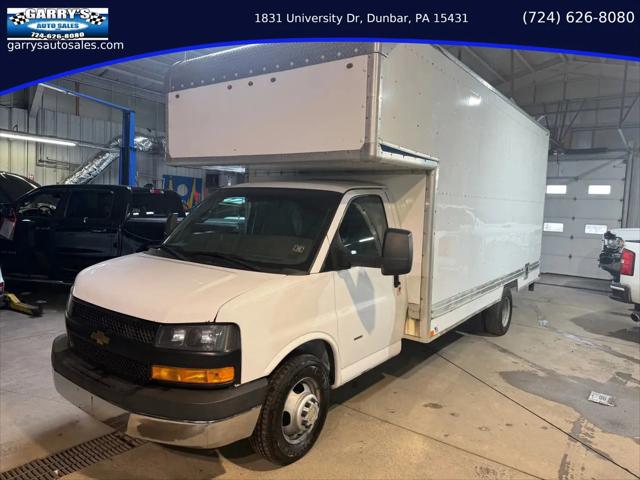 2018 Chevrolet Express Cutaway Work Van for sale in Dunbar, PA