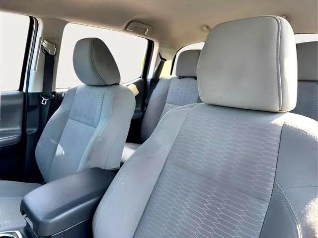 2017 Toyota Tacoma SR5 V6
