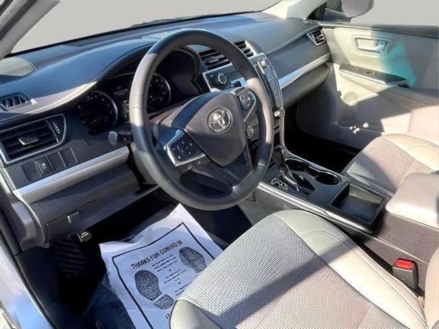 2017 Toyota Camry SE