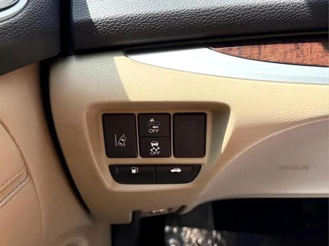 2019 Acura TLX Standard
