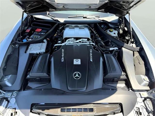 2020 Mercedes-Benz AMG GT Roadster