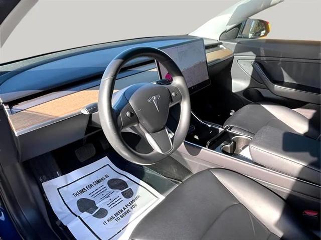 2019 Tesla Model 3 Standard Range Plus