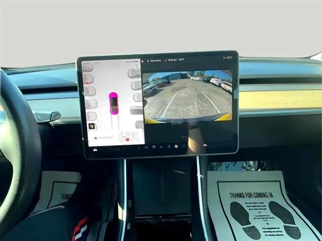 2019 Tesla Model 3 Standard Range Plus