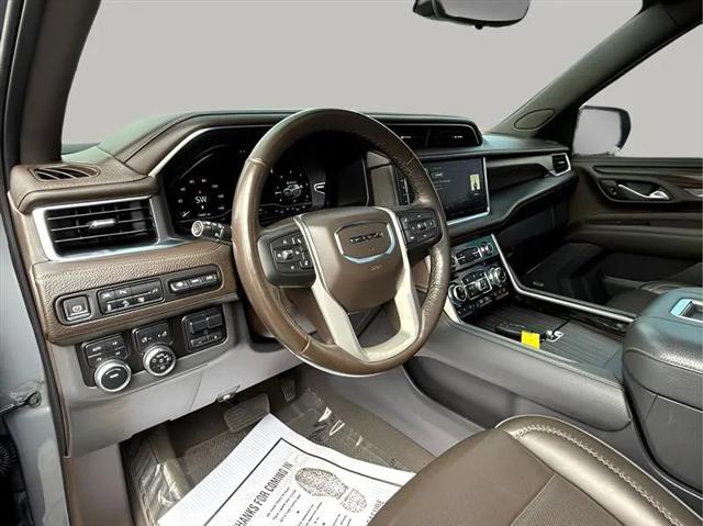 2022 GMC Yukon XL 4WD Denali