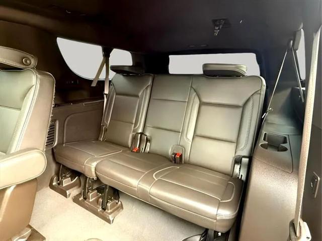 2022 GMC Yukon XL 4WD Denali