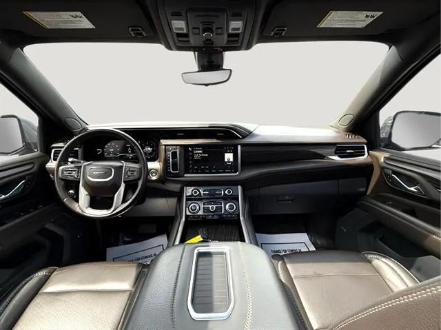 2022 GMC Yukon XL 4WD Denali