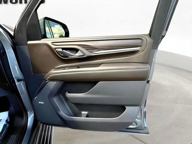 2022 GMC Yukon XL 4WD Denali