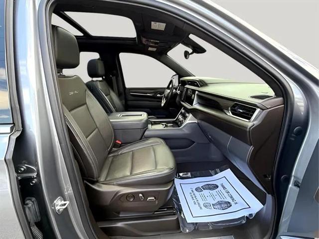 2022 GMC Yukon XL 4WD Denali