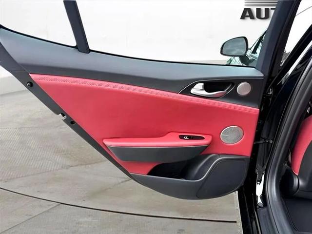 2023 Kia Stinger GT-Line
