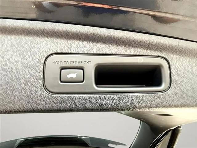 2024 Acura MDX Standard