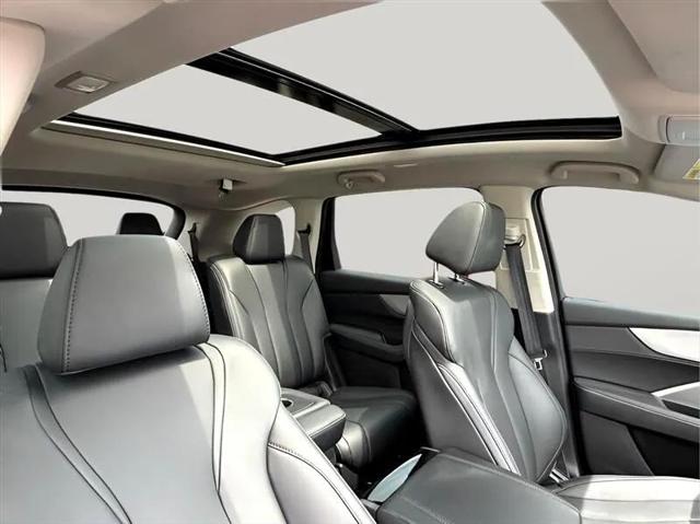 2024 Acura MDX Standard