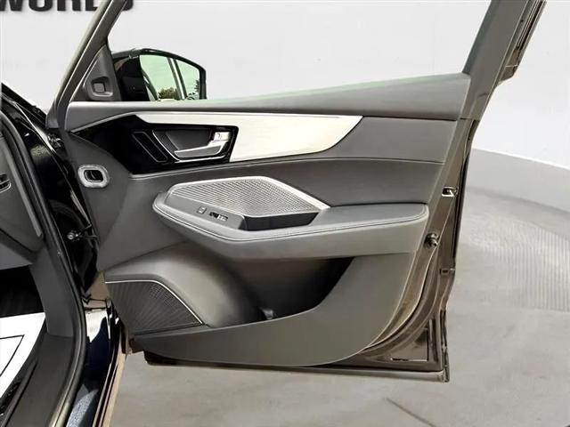 2024 Acura MDX Standard