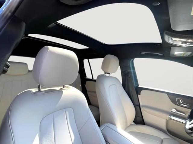 2021 Mercedes-Benz GLB 250