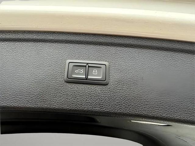 2018 Audi SQ5 3.0T Premium Plus
