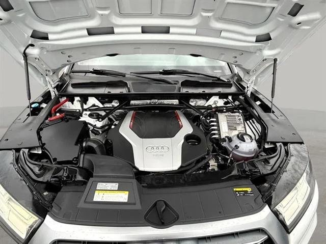 2018 Audi SQ5 3.0T Premium Plus