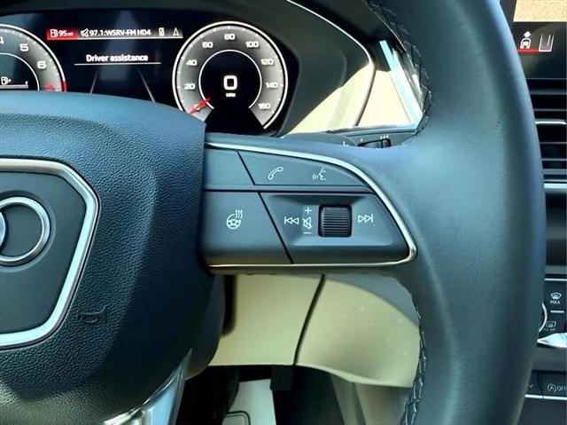 2022 Audi Q5 Premium Plus 45 TFSI S line quattro S tronic