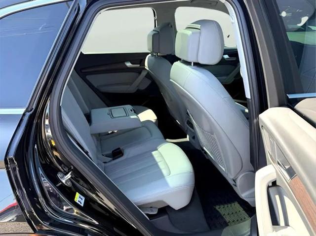 2022 Audi Q5 Premium Plus 45 TFSI S line quattro S tronic