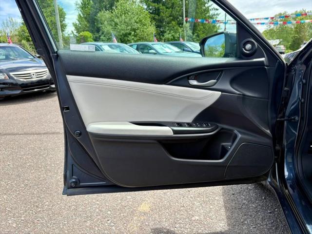 2019 Honda Insight Touring