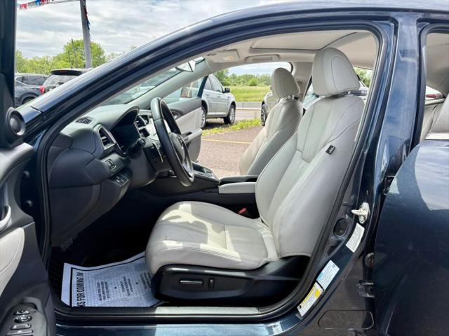 2019 Honda Insight Touring