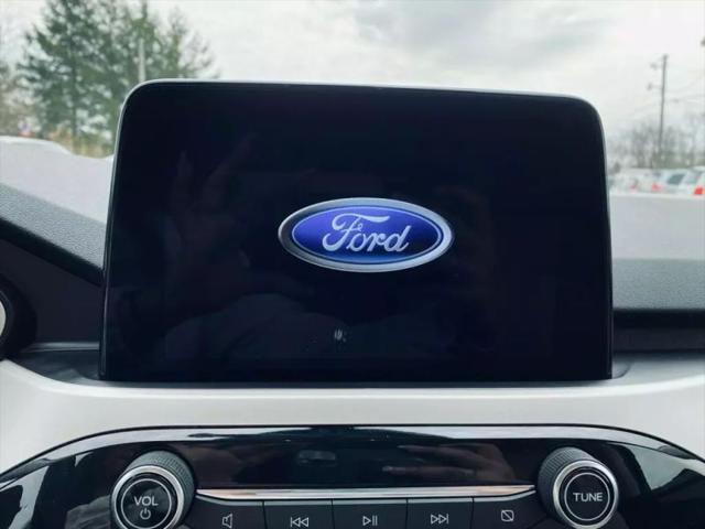 2020 Ford Escape SE