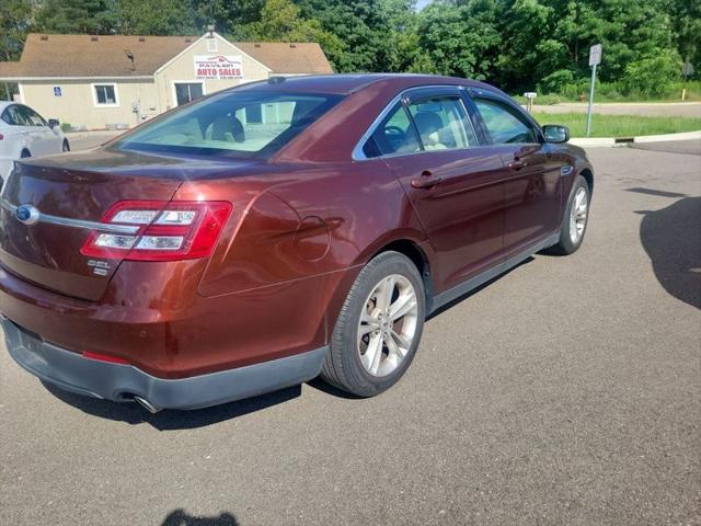 2015 Ford Taurus SEL