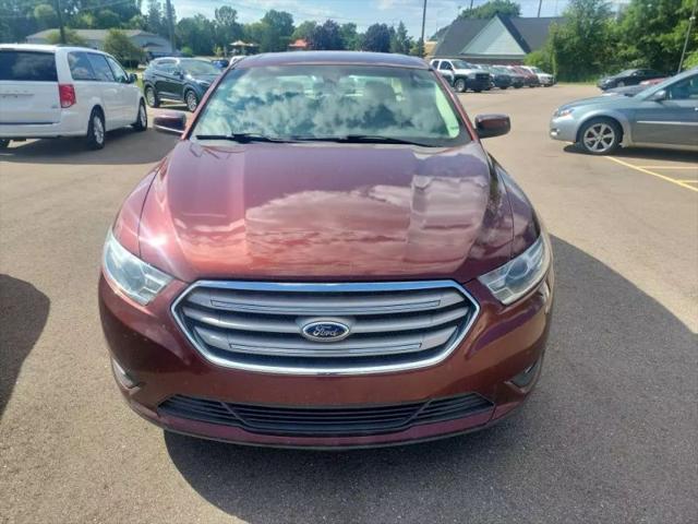 2015 Ford Taurus SEL