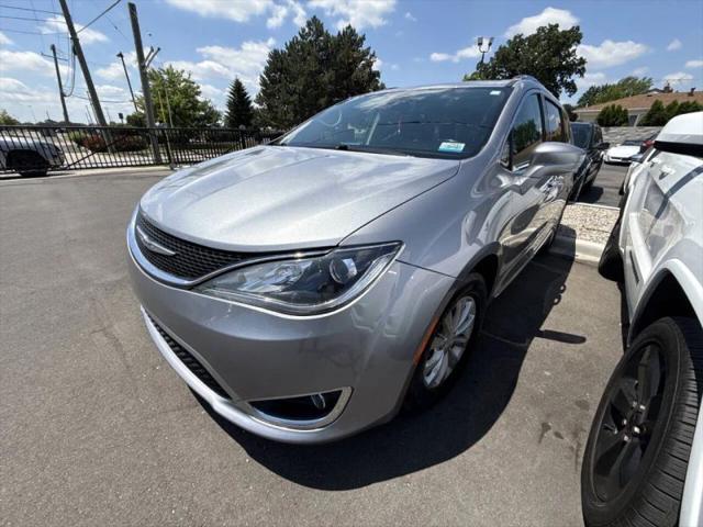 2019 Chrysler Pacifica Touring L for sale in Lincoln Park, MI