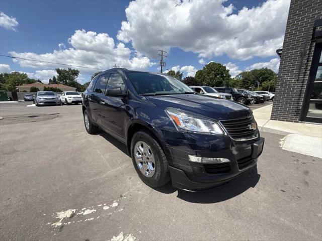 2017 Chevrolet Traverse LS